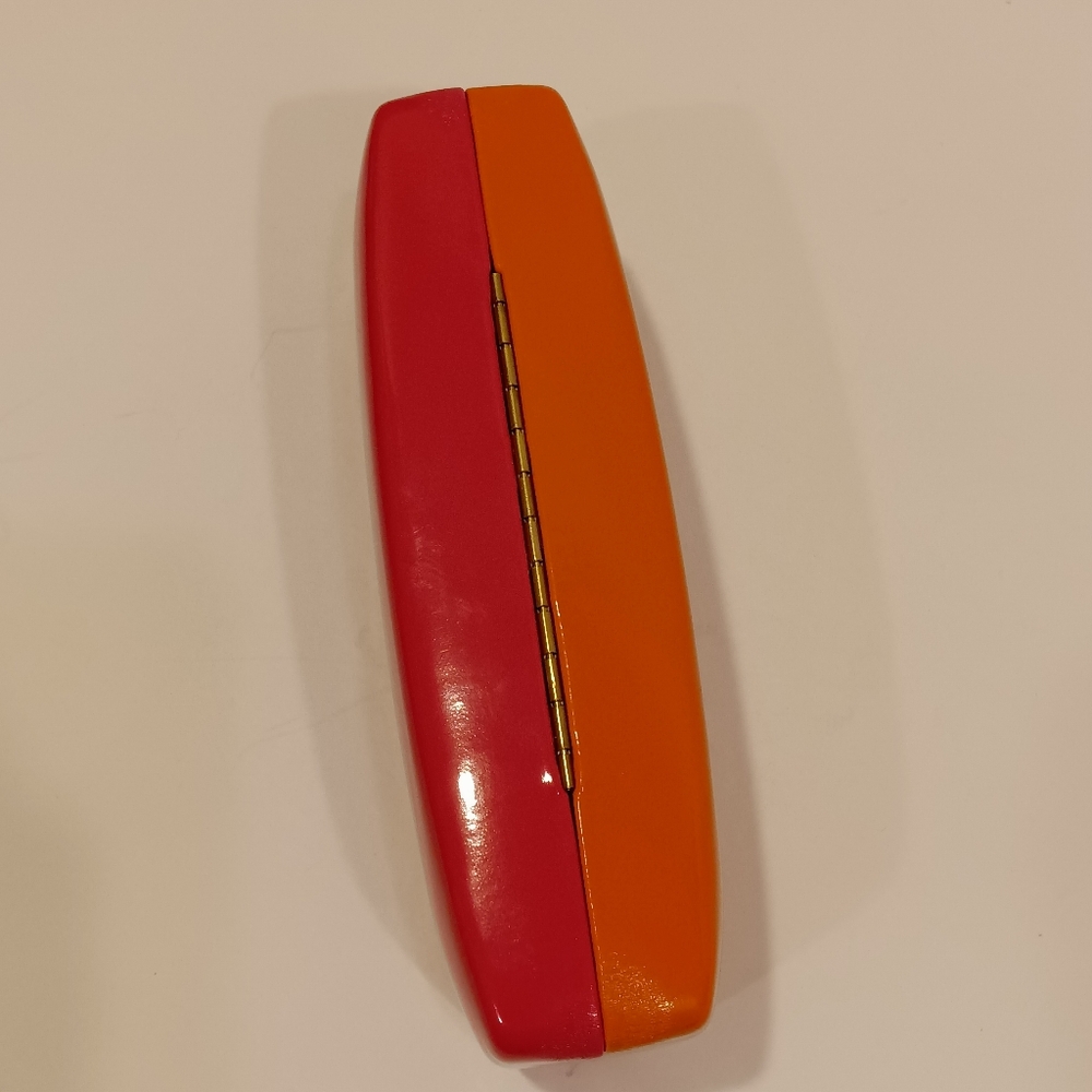 Kate Spade Eyeglass Cases with Cleaning Cloth - Picture 5 of 10